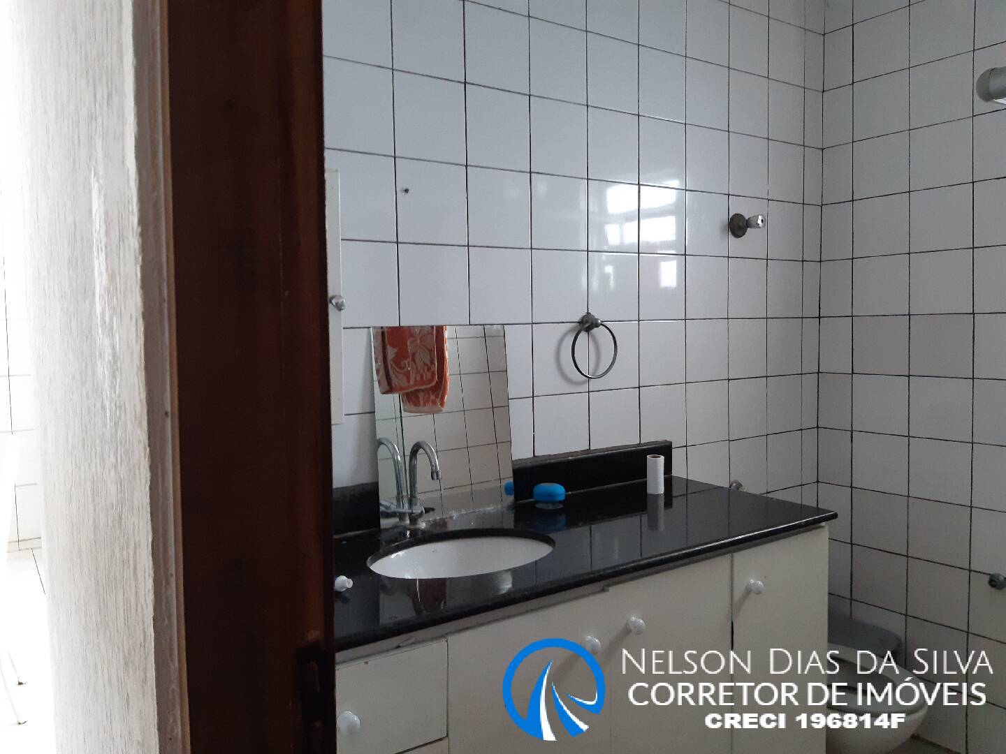 Casa à venda com 4 quartos, 150m² - Foto 18