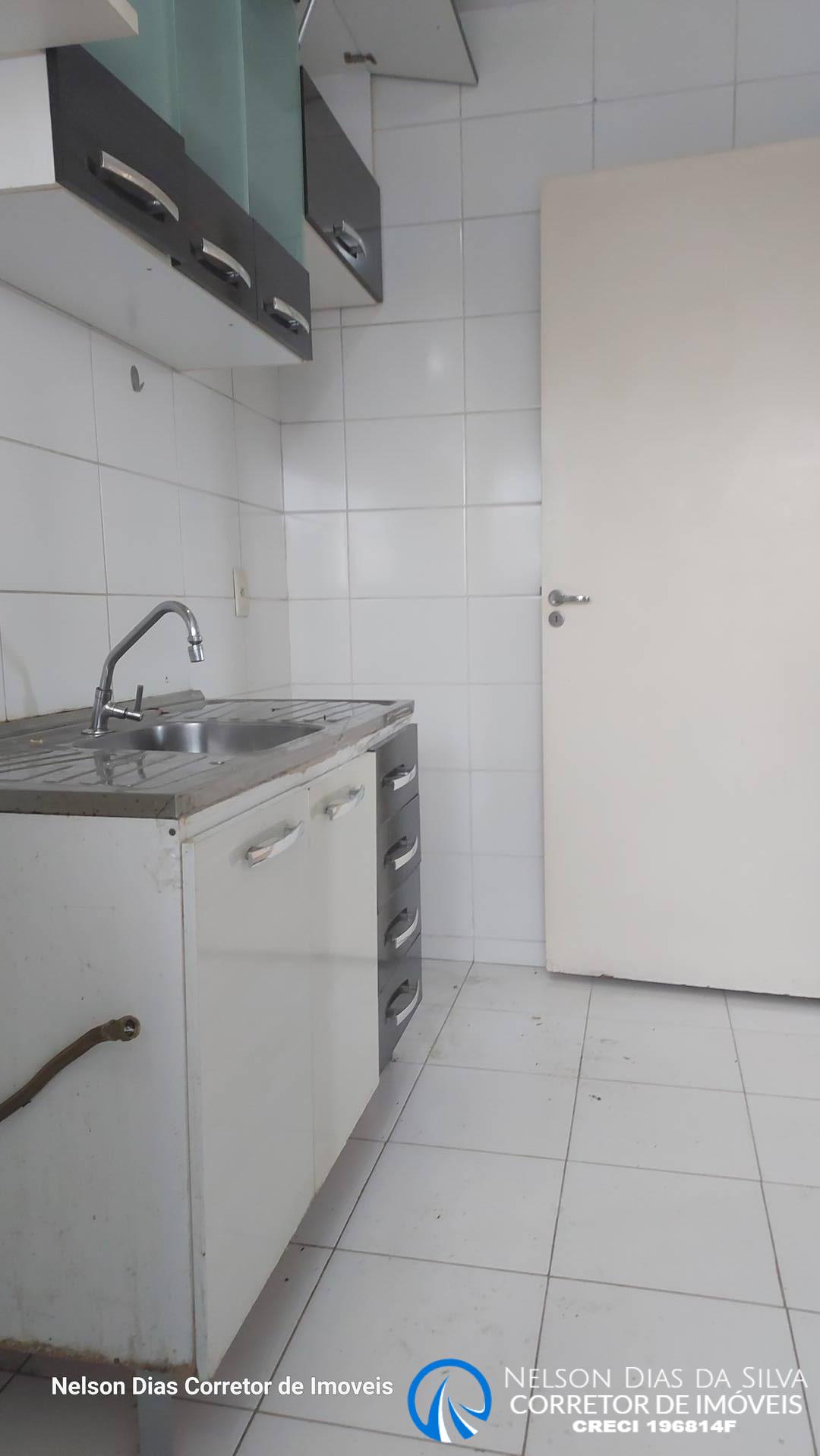 Apartamento à venda com 2 quartos, 43m² - Foto 28