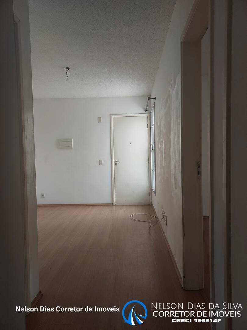 Apartamento à venda com 2 quartos, 43m² - Foto 1