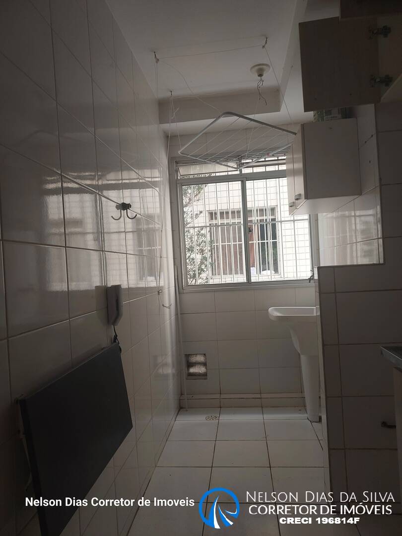 Apartamento à venda com 2 quartos, 43m² - Foto 8