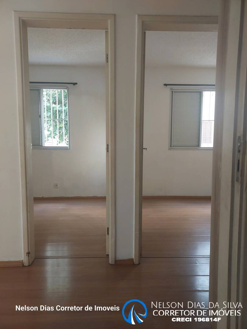 Apartamento à venda com 2 quartos, 43m² - Foto 12