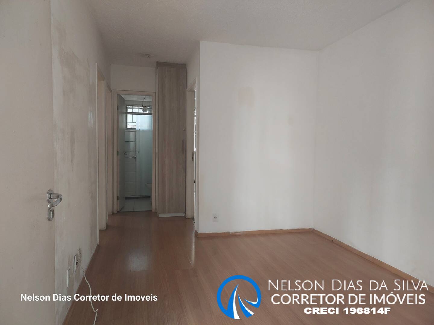 Apartamento à venda com 2 quartos, 43m² - Foto 2