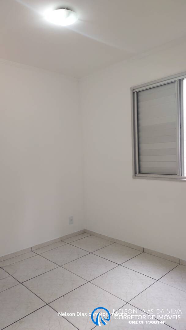 Apartamento para alugar com 2 quartos, 43m² - Foto 17