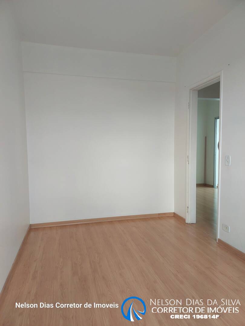 Apartamento para alugar com 2 quartos, 70m² - Foto 16