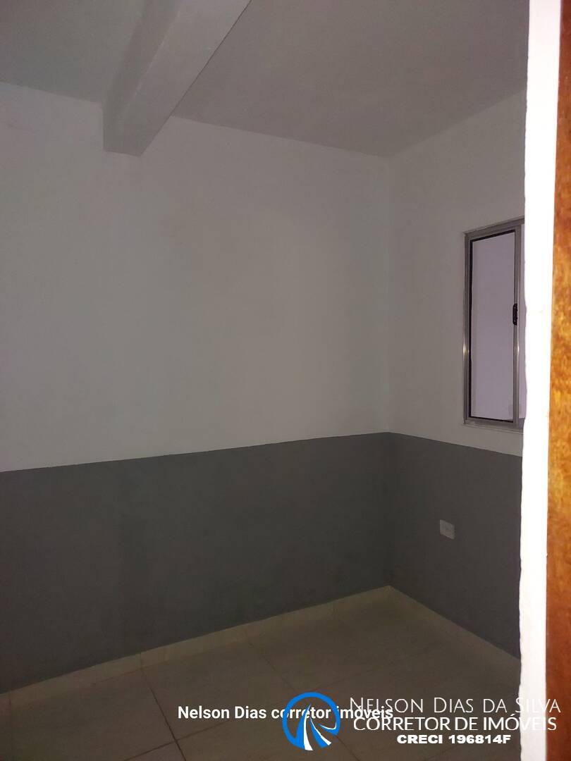 Casa para alugar com 1 quarto, 3535m² - Foto 9