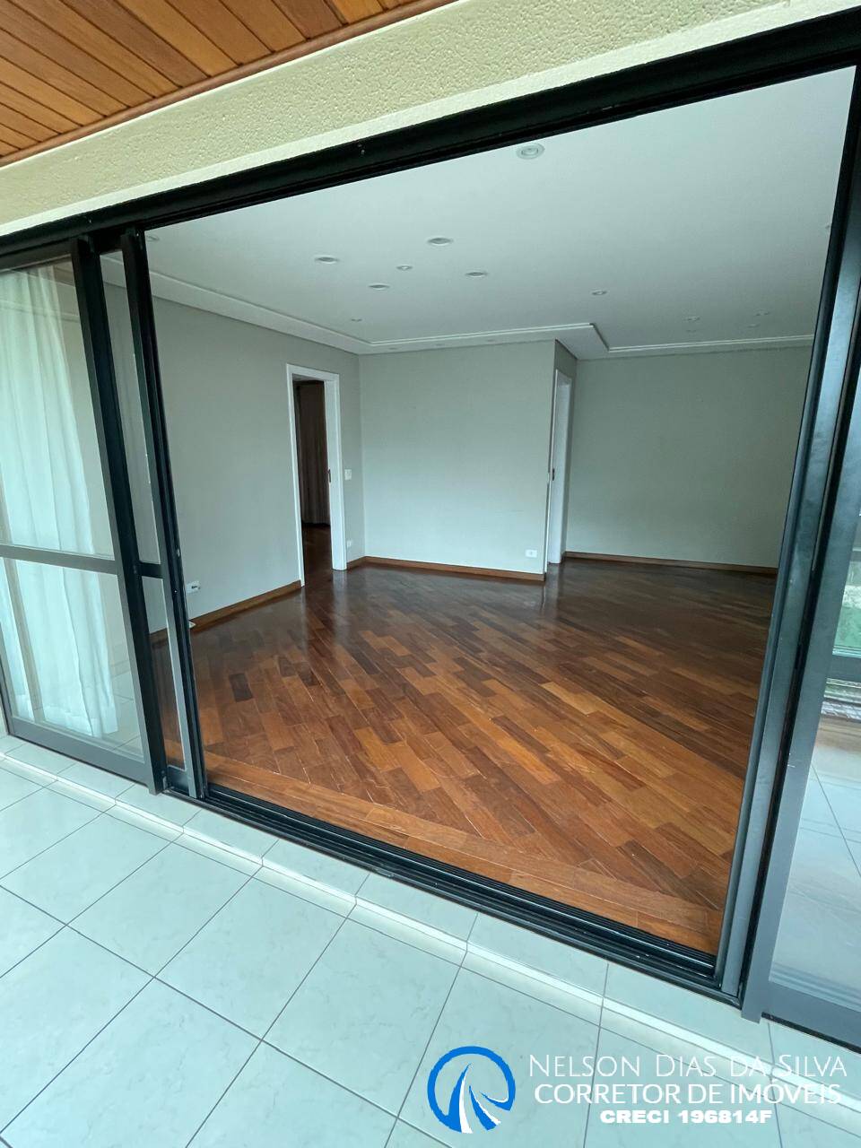 Apartamento à venda com 4 quartos, 161m² - Foto 5