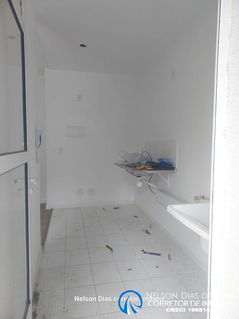 Apartamento à venda com 2 quartos, 59m² - Foto 15