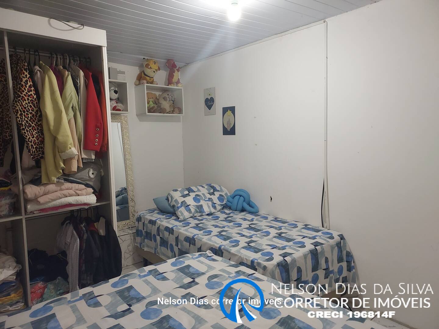 Casa à venda com 4 quartos, 200m² - Foto 30