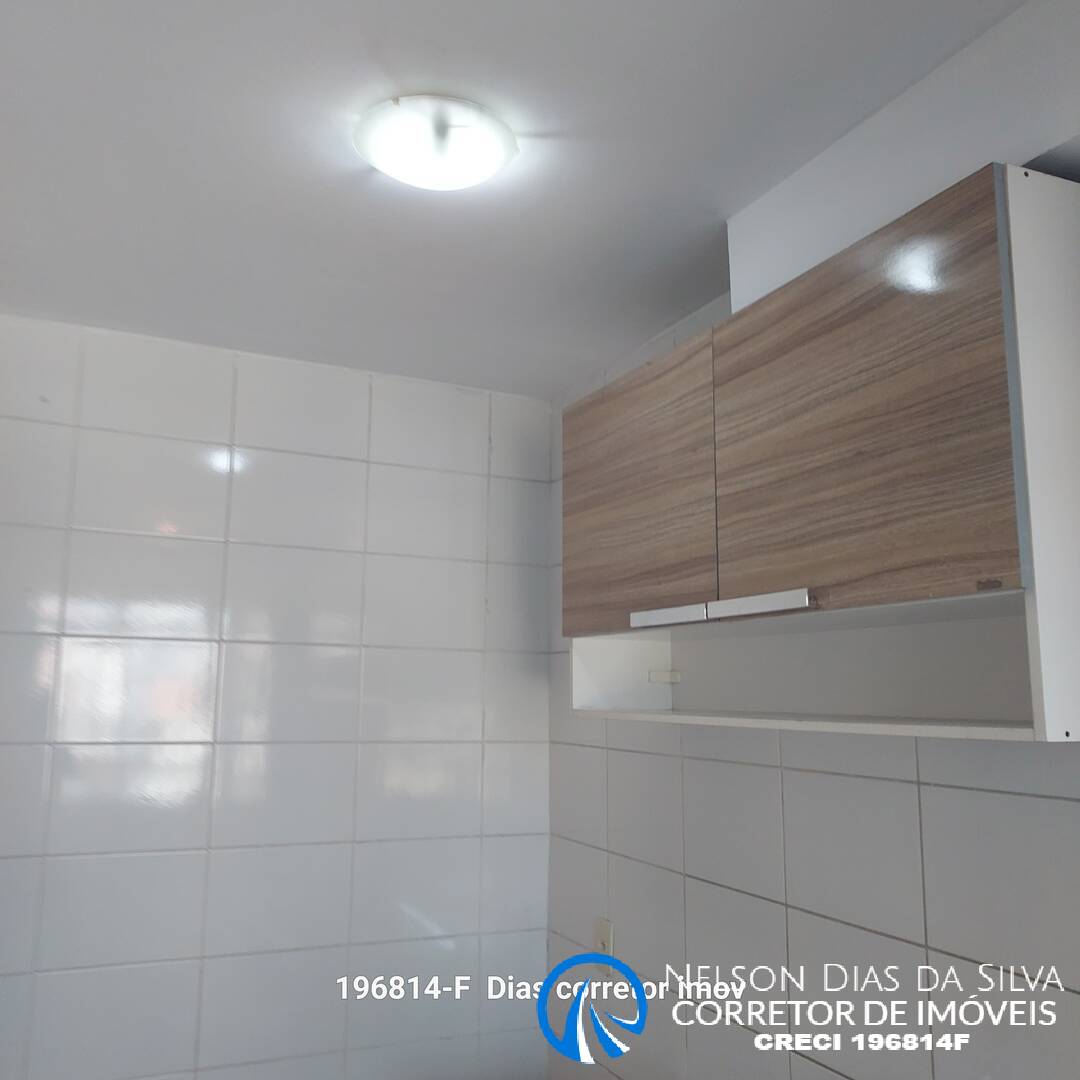 Apartamento para alugar com 2 quartos, 66m² - Foto 18